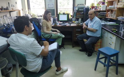 Experto en biotecnología visita laboratorios de CNEA para promover colaboraciones científicas